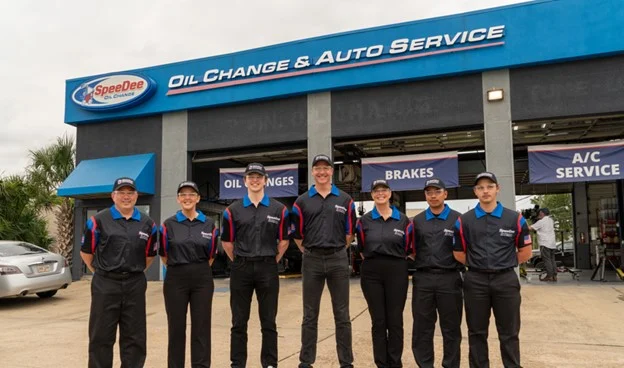 SpeeDee Oil Change & Auto Service in Salem, VA (3)