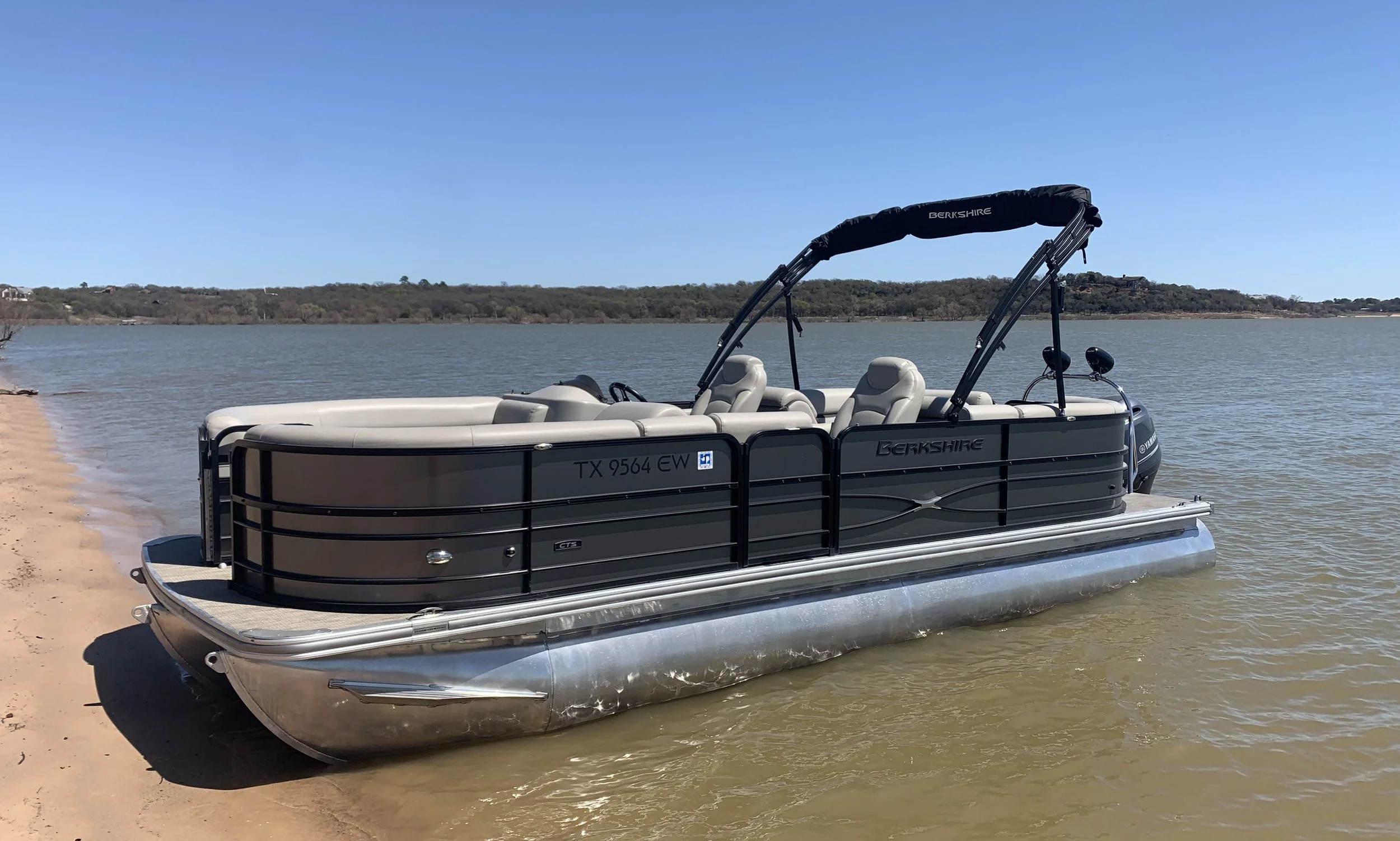 Lakeside Boat Rentals in Volente, TX (6)
