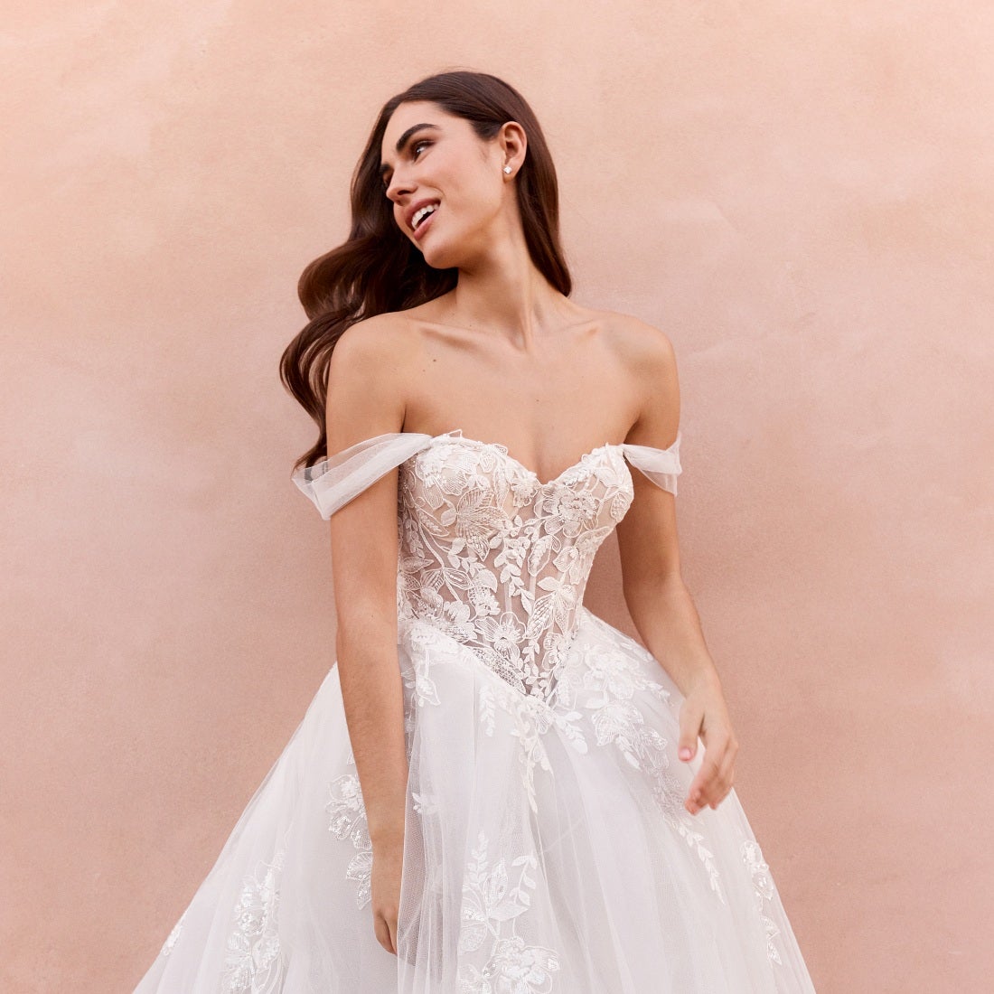Pronovias Cádiz - Vestidos de Novia in Spain, IN