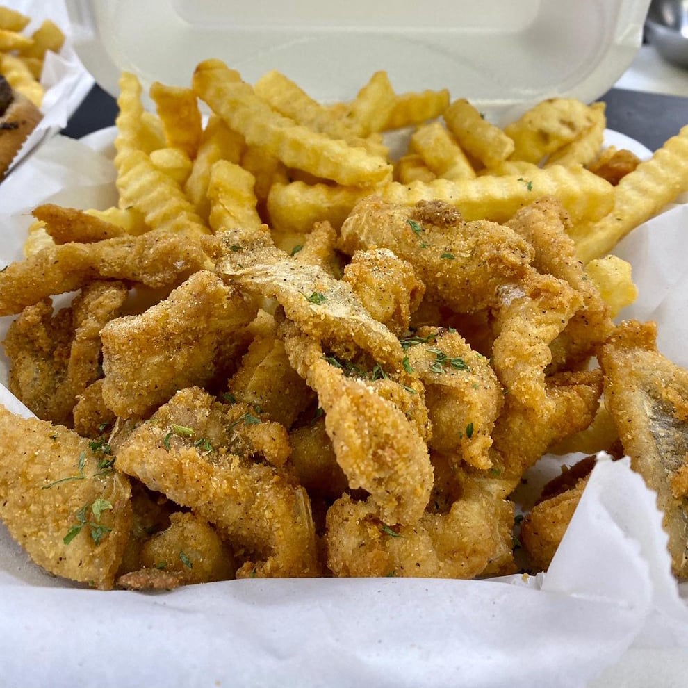 Jen's Fish Fry Old National in Fayetteville, GA
