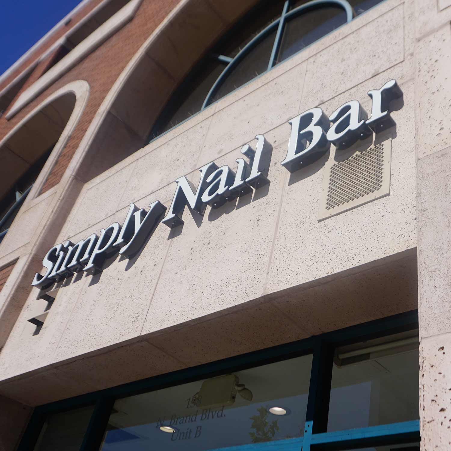 Simply Nail Bar Glendale in Glendale, CA (2)