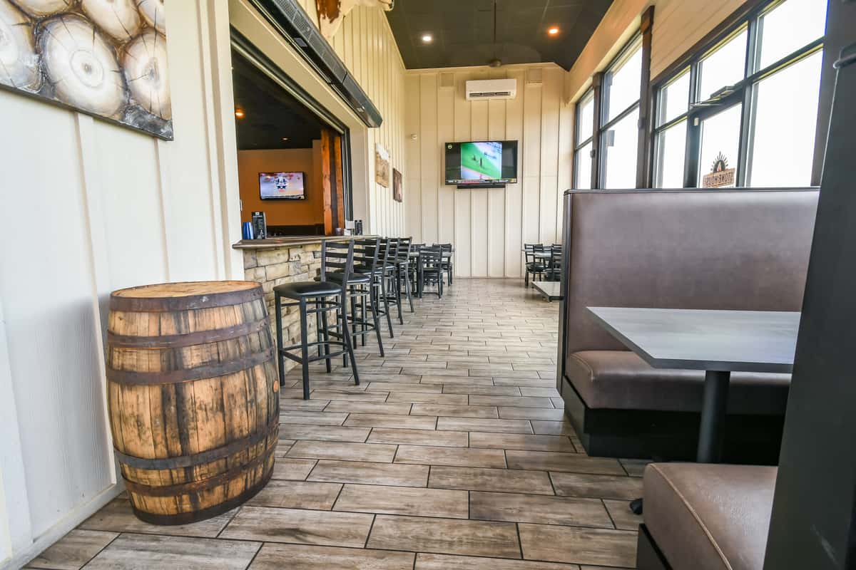Stone House Neighborhood Grill in Newberry, FL (3)