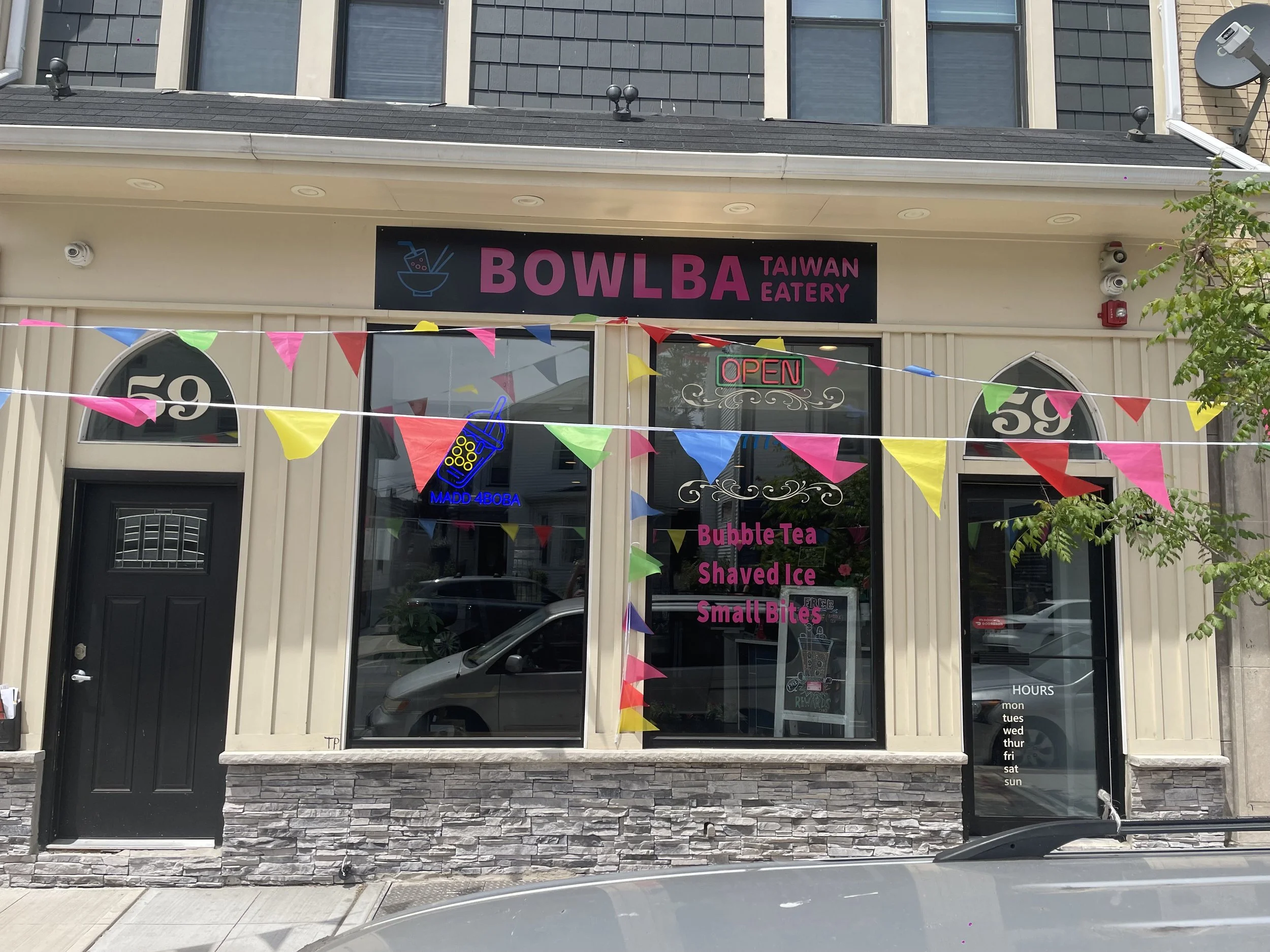 BowlBa Taiwan Eatery in Garfield, NJ (4)
