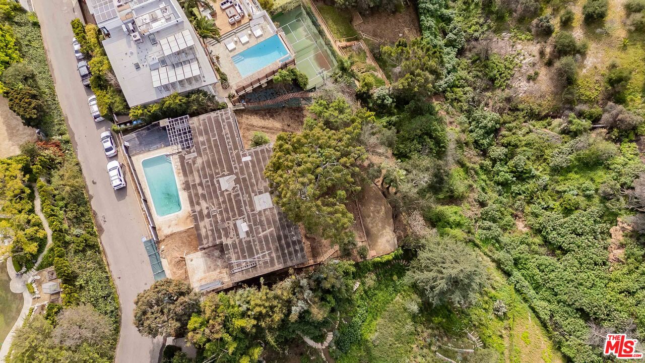 Amalfi Estates in Pacific Palisades, CA