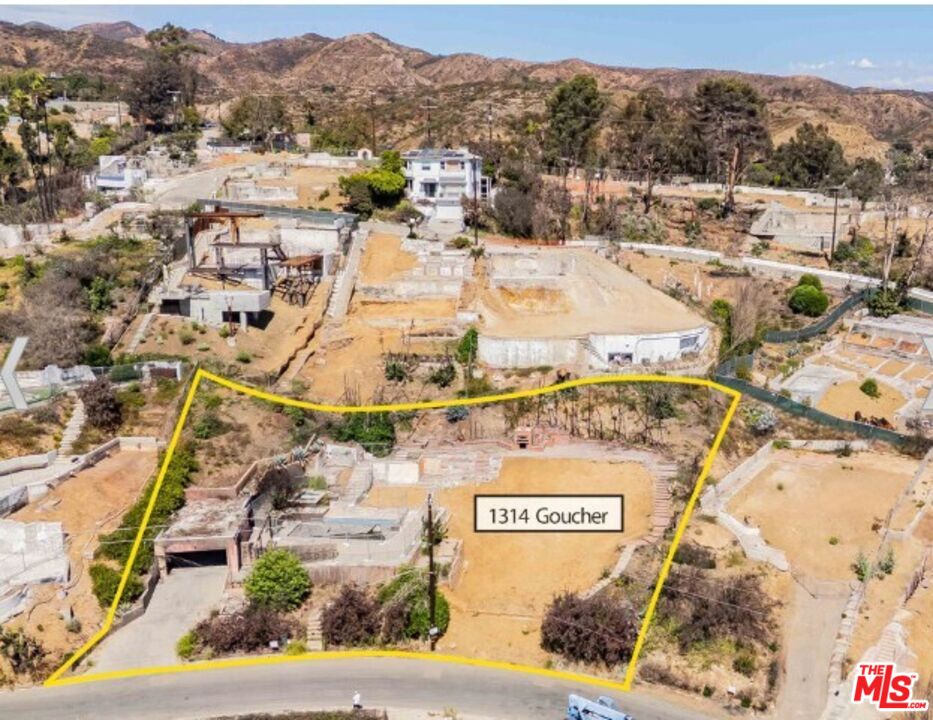 Amalfi Estates in Pacific Palisades, CA (6)