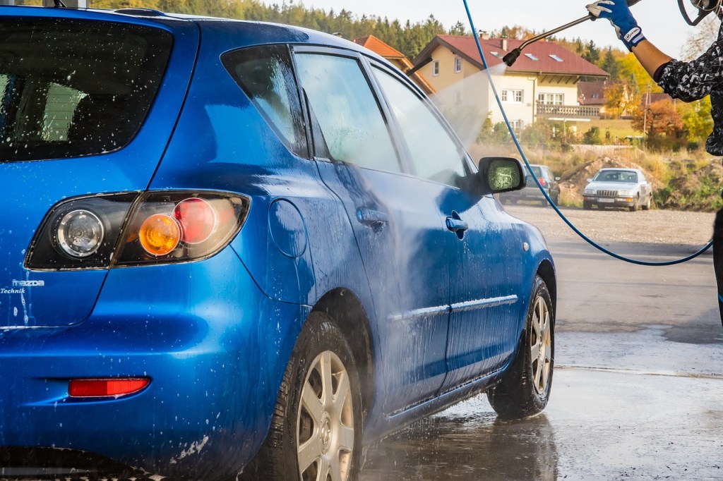 Rainbow Car Wash in Sunnyvale, CA (4)