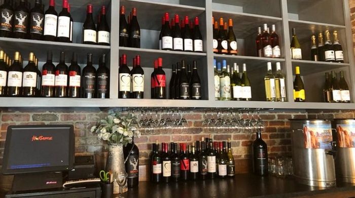 Grinds & Wines in Peachtree City, GA (3)