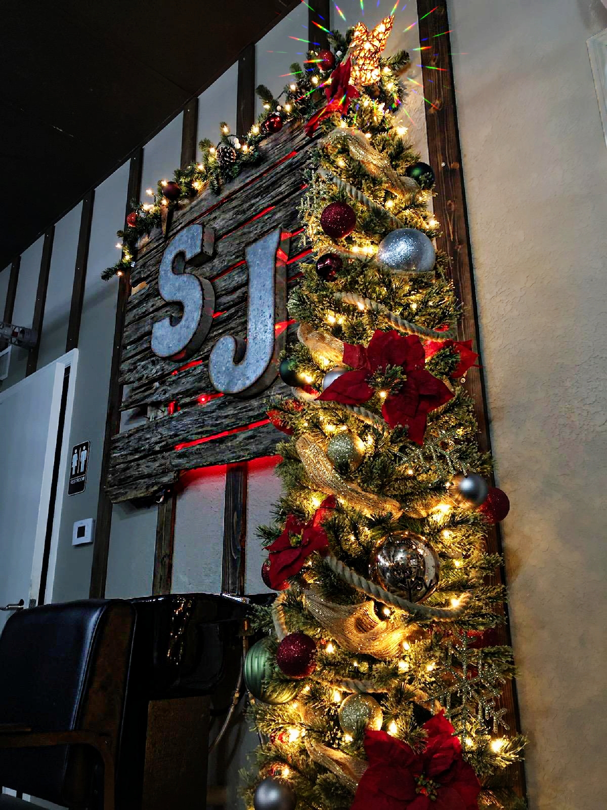 Shear Junkies Barbershop in Orlando, FL (2)