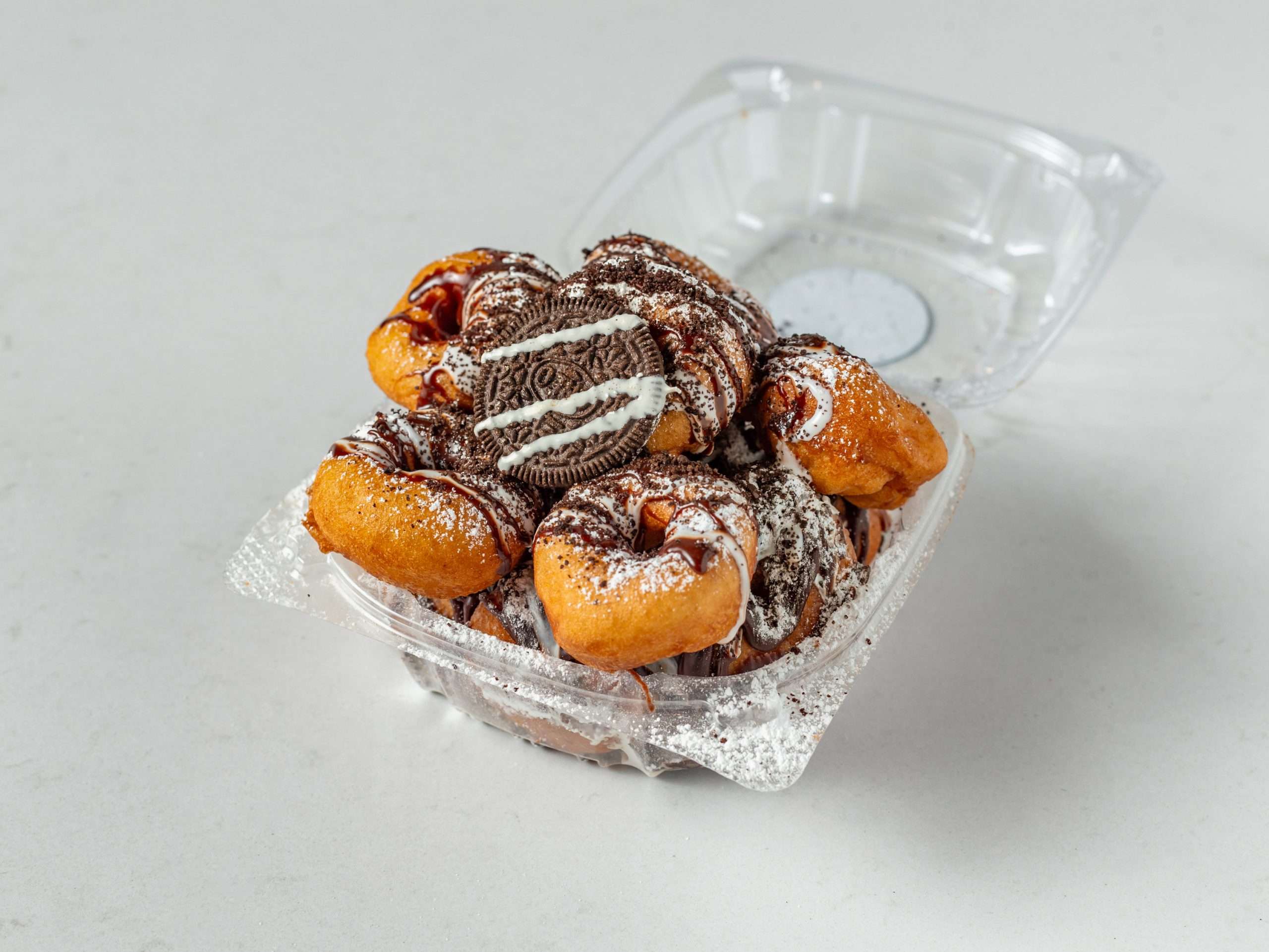 Deddle's Donuts Food Truck and Donut Shop Lexington Market in Baltimore, MD (5)
