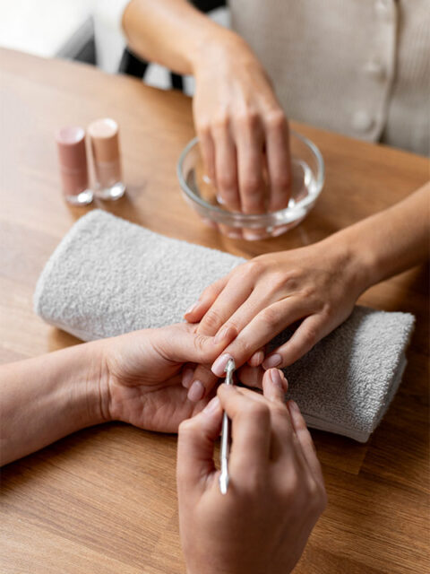 Golden Lashes & Nails in Yucaipa, CA (3)