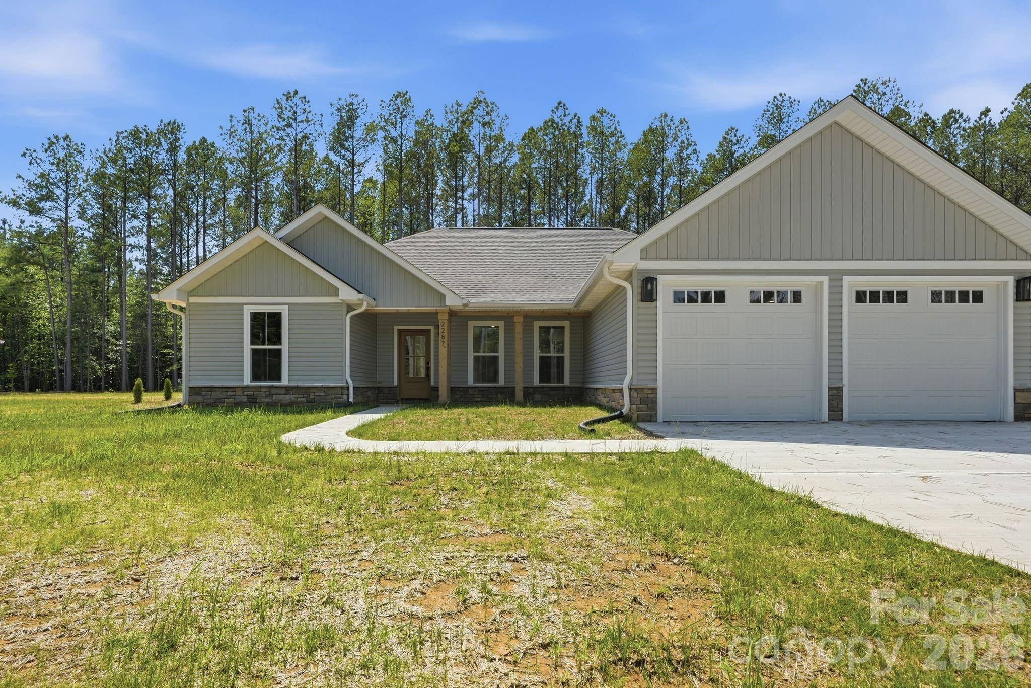 The Alexander Realty Group | Compass | Lake Norman, Davidson & Charlotte Real Estate | Michelle Alexander Hovey, REALTOR in Davidson, NC (5)