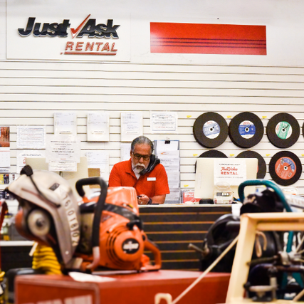 Russell Hardware in Del Rio, TX (4)