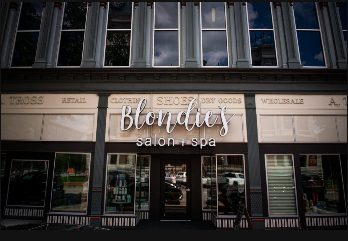 Blondie's Salon + Spa in Columbus, IN