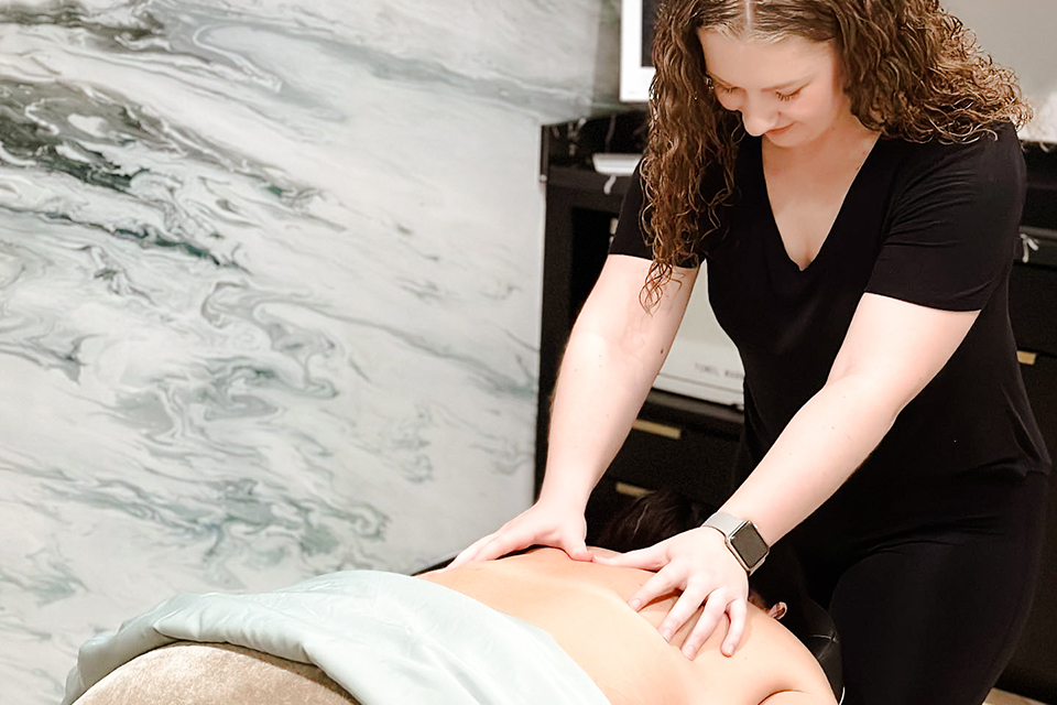 Blondie's Salon + Spa in Columbus, IN (4)