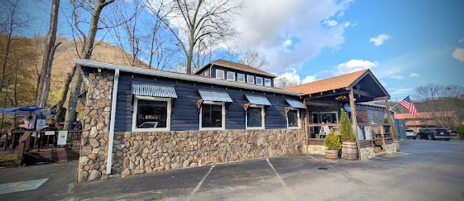 Bearwaters Bistro Creekside in Maggie Valley, NC (2)