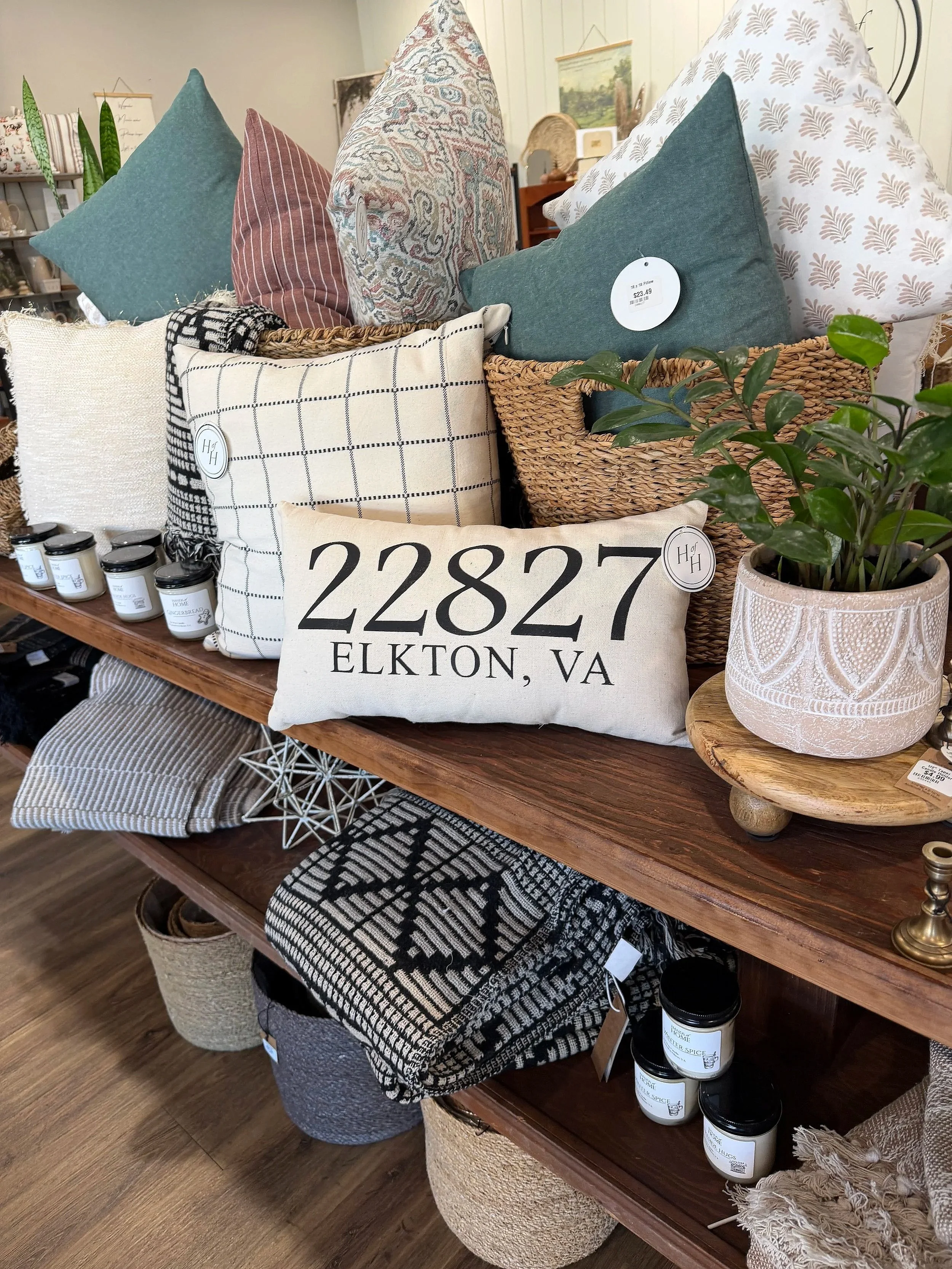 Hands of Home - Artisan Gifts & Bakery, Elkton, VA in Elkton, VA
