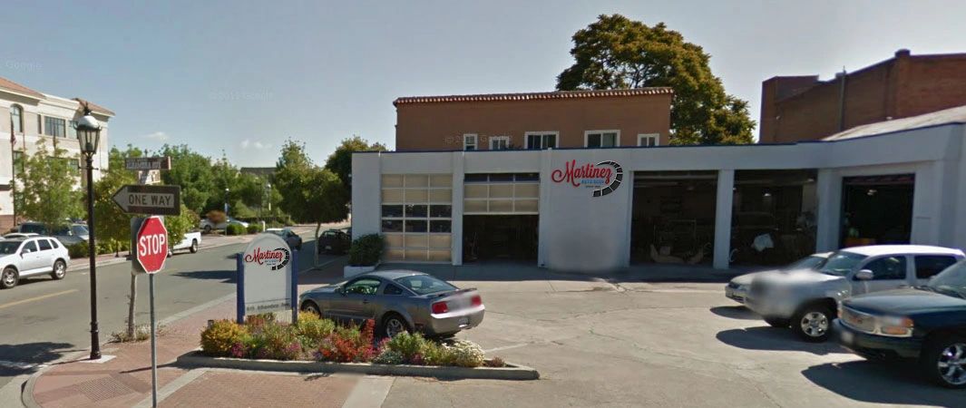 Martinez Auto Body Shop in Martinez, CA