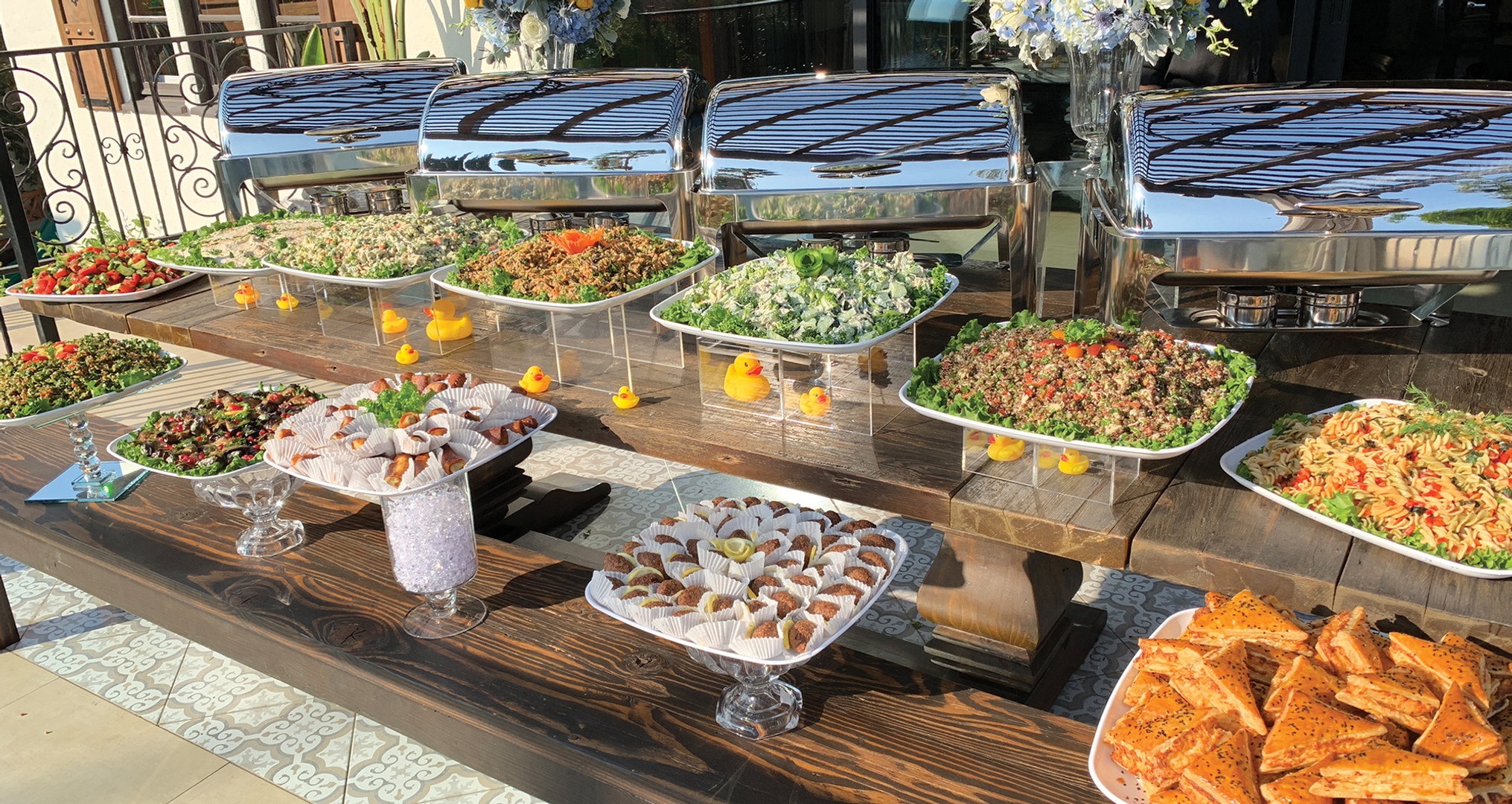 NOVA Market & Catering in Glendale, CA