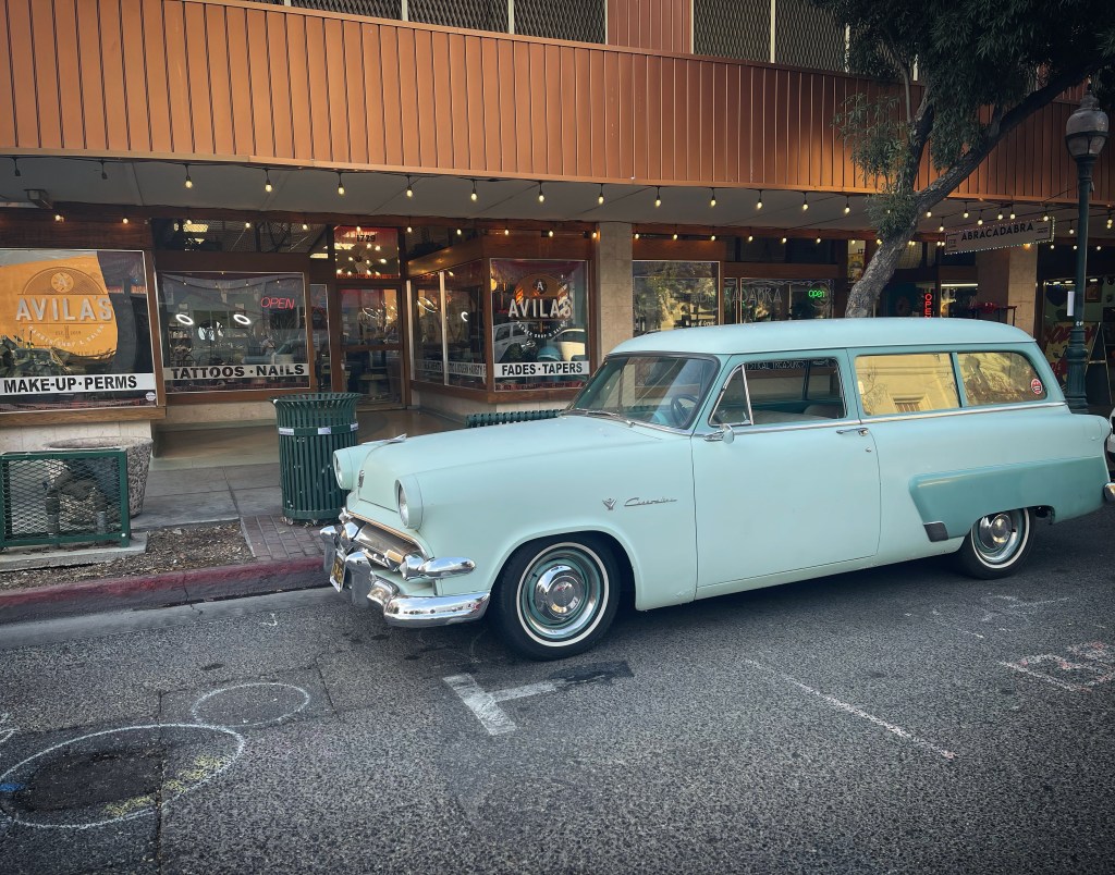 Avila's Barbershop and Salon in Merced, CA (5)
