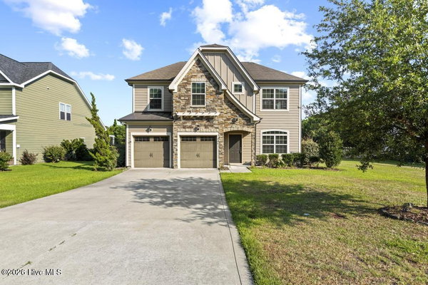Jenna Morton, Realtor in Sneads Ferry, NC