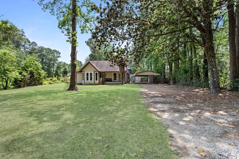 Kerri Reynolds RE/MAX Real Estate Agency in Beaumont, TX - Best Realtor in Beaumont, TX (3)
