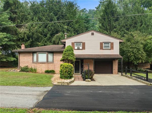 Harvey Goodman Realtor: Pria Myers in St Clairsville, OH (5)