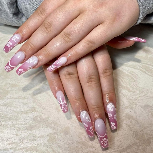 Luxor Nail Bar in San Antonio, TX